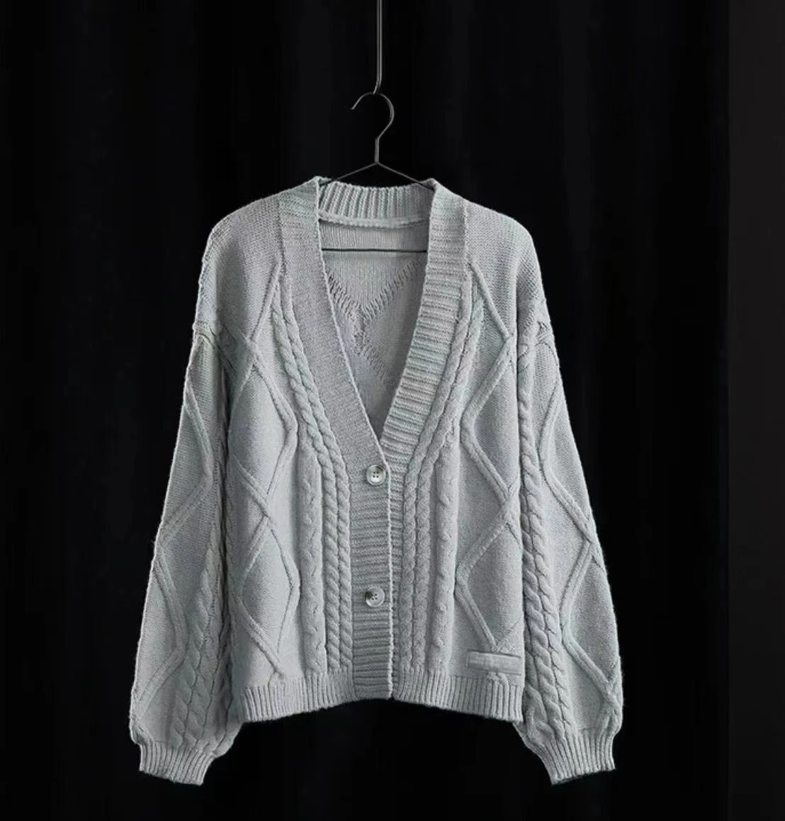 2024 New European And American College Style Retro Two Buttons Sweater Casual Coats Women\'s Fashionable Warm Tops