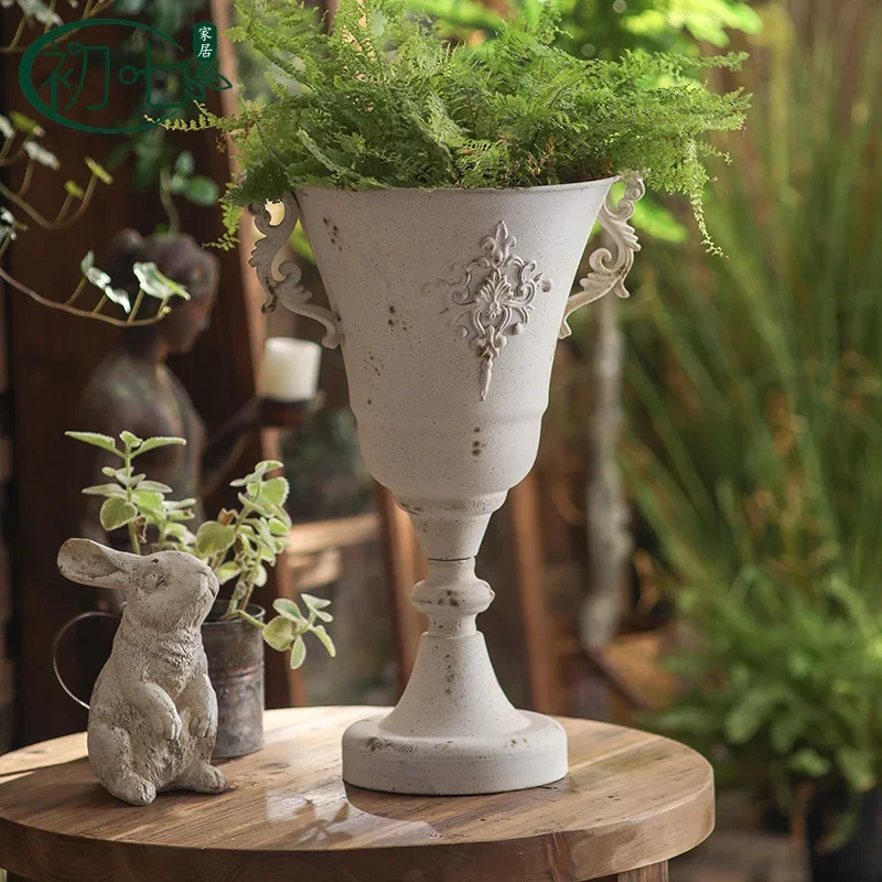 French restaurant desktop decoration vase outdoor courtyard dried flower ware retro and old handicrafts flower pot jewelry