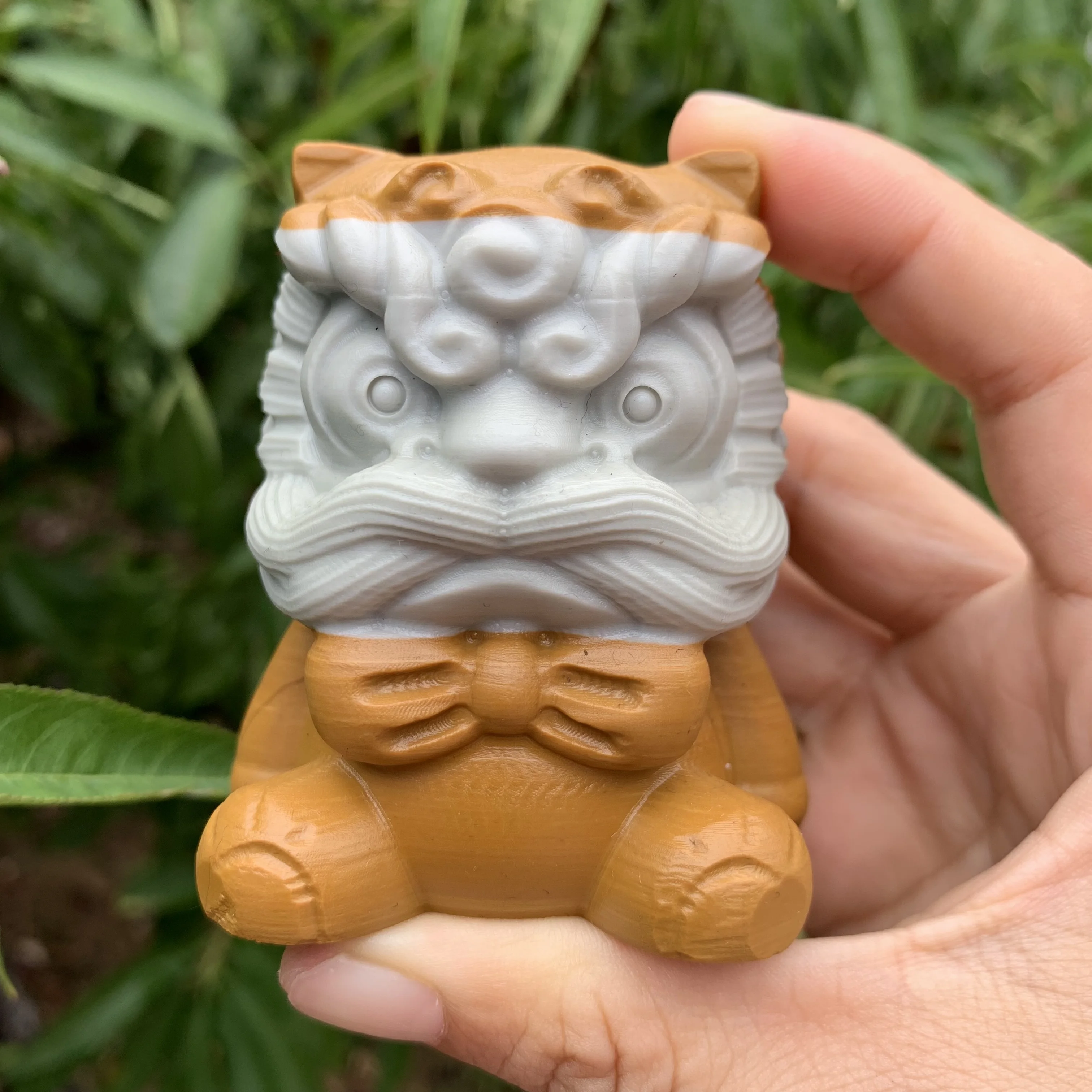 Natural Jade Carved Dancing Lion Statue for Lovely desktop decor