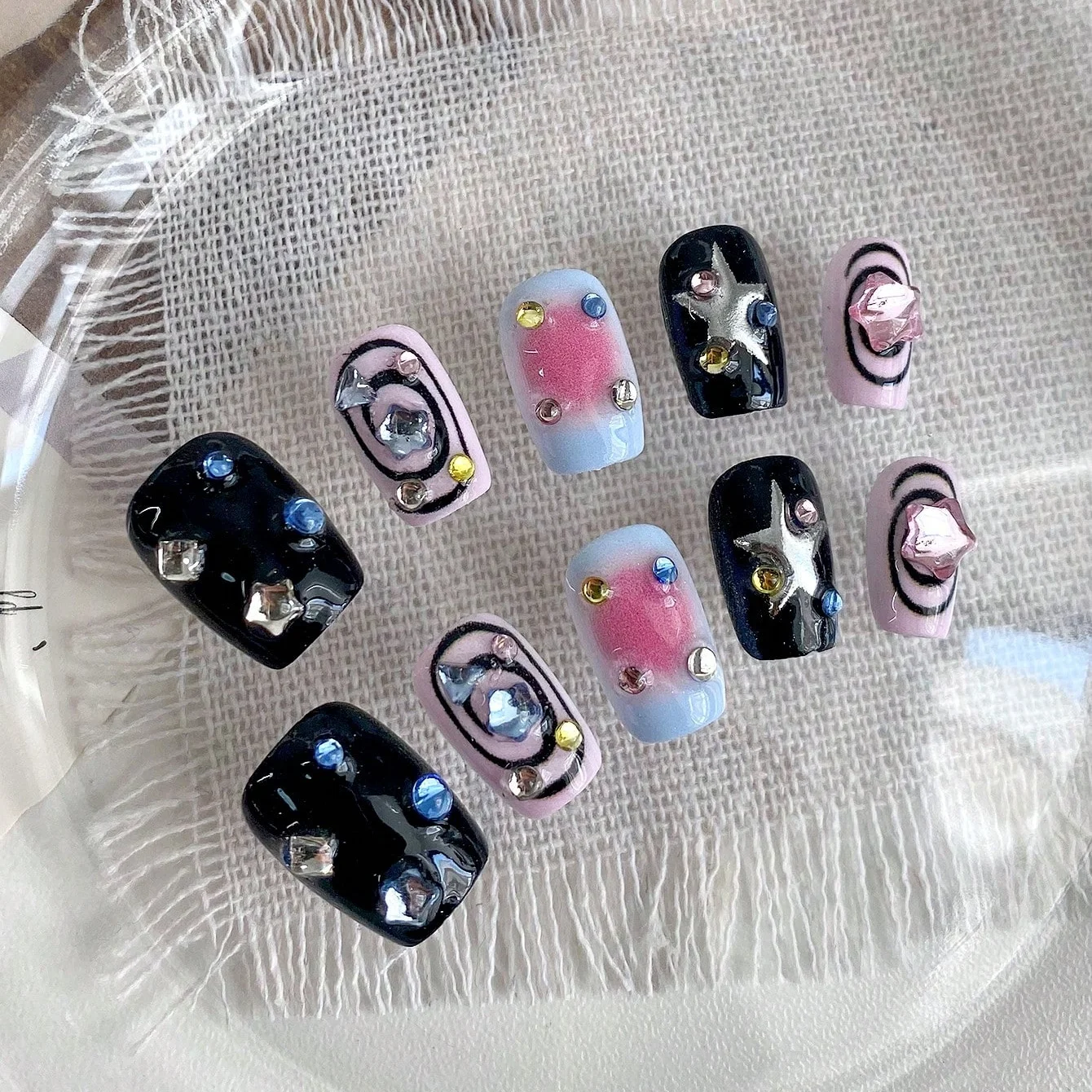 10Pcs Short Square Press On Nails Pink Blue Gradient Swirl Line 3D Colorful Crystal Star Y2K Reusable Fake Nails