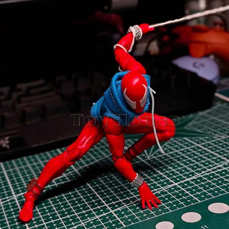 En Stock, juguetes Ct Spiderman Mafex 186 Scarlet Spider, la increíble versión cómica, modelo de figura de acción de Anime, juguetes, regalo para niños