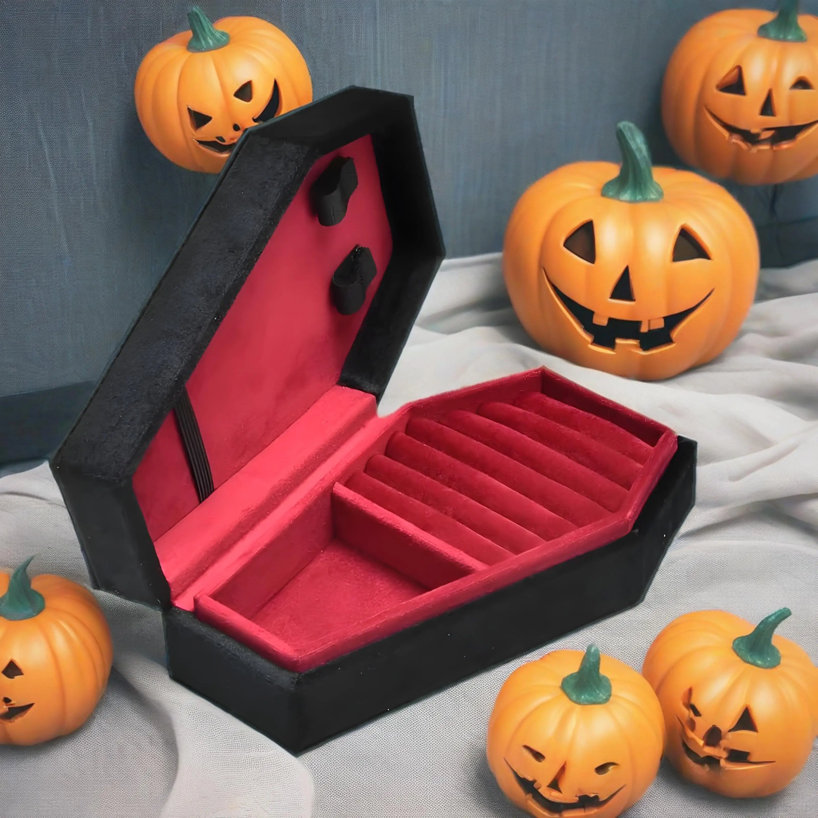 Mini Coffin Shaped Gothic Jewelry Case Coffin Jewelry Box Jewelry Organizer for Earrings Rings Necklaces Bracelets for Gift