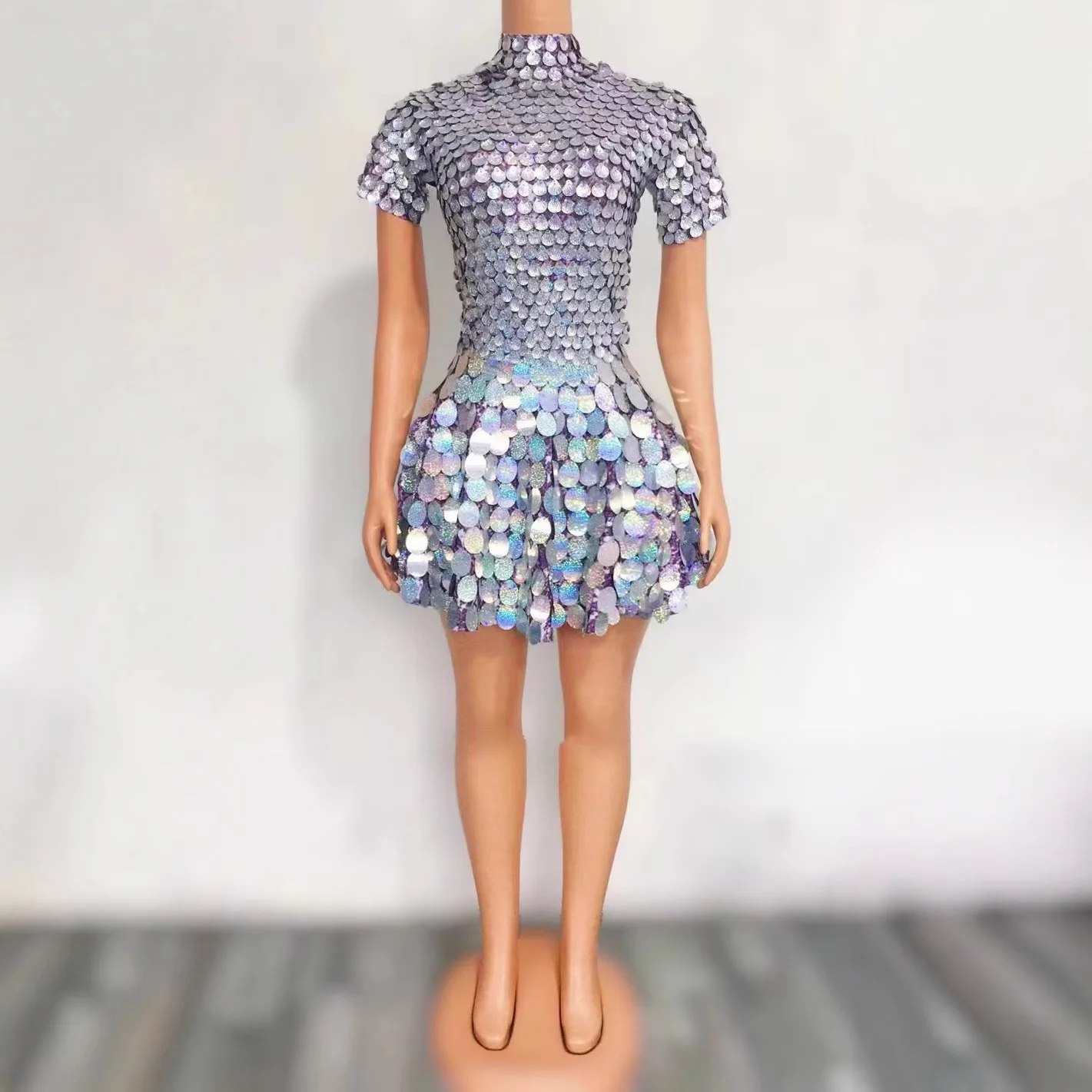 Popular Fashion Sequined Shell Skirt Short-sleeved Dress Nightclub Party Dress Stage Performance Dress Luxo Elegante Festa Longa