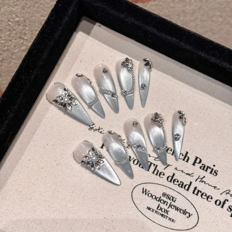 

10pcs Handmade New Year False Nails Set with Design Silver Gradient Cat Eye Fake Nails with Glue Long Nails Press on Removable