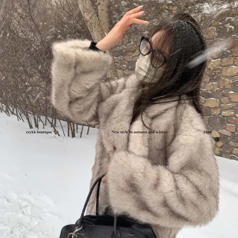 

Новая женская пушистая куртка из искусственного лисьего меха, модная шуба с градиентом для девочек, толстая теплая верхняя одежда, осенне-зимнее плюшевое пальто