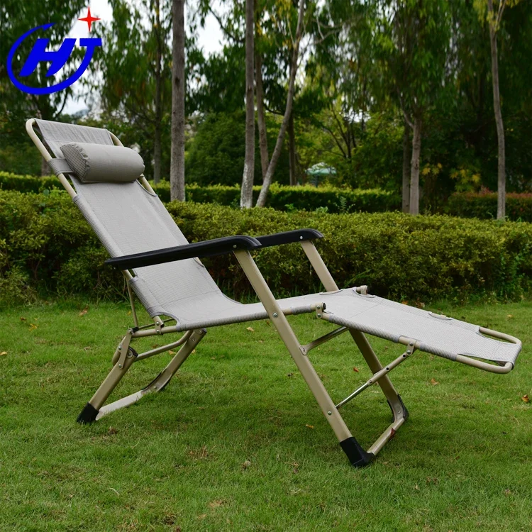 New Arrival Wholesale Outdoor Folding Sun Beach Poolside Zero Gravity Chair Rocking  Lounge 2021