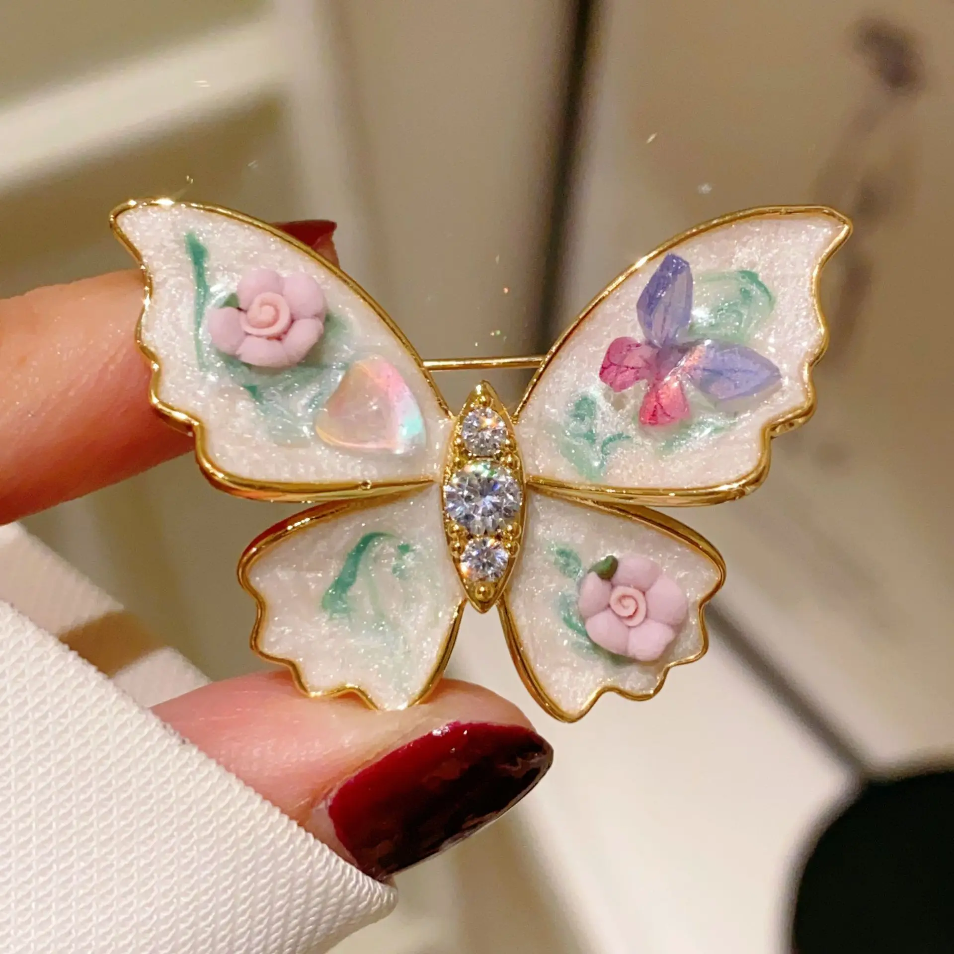 

Handmade Oil Painting Brooches For Women Butterfly Floral Design Exquisite Romantic Party Jewelry Dress Buckle Pin Fine gift