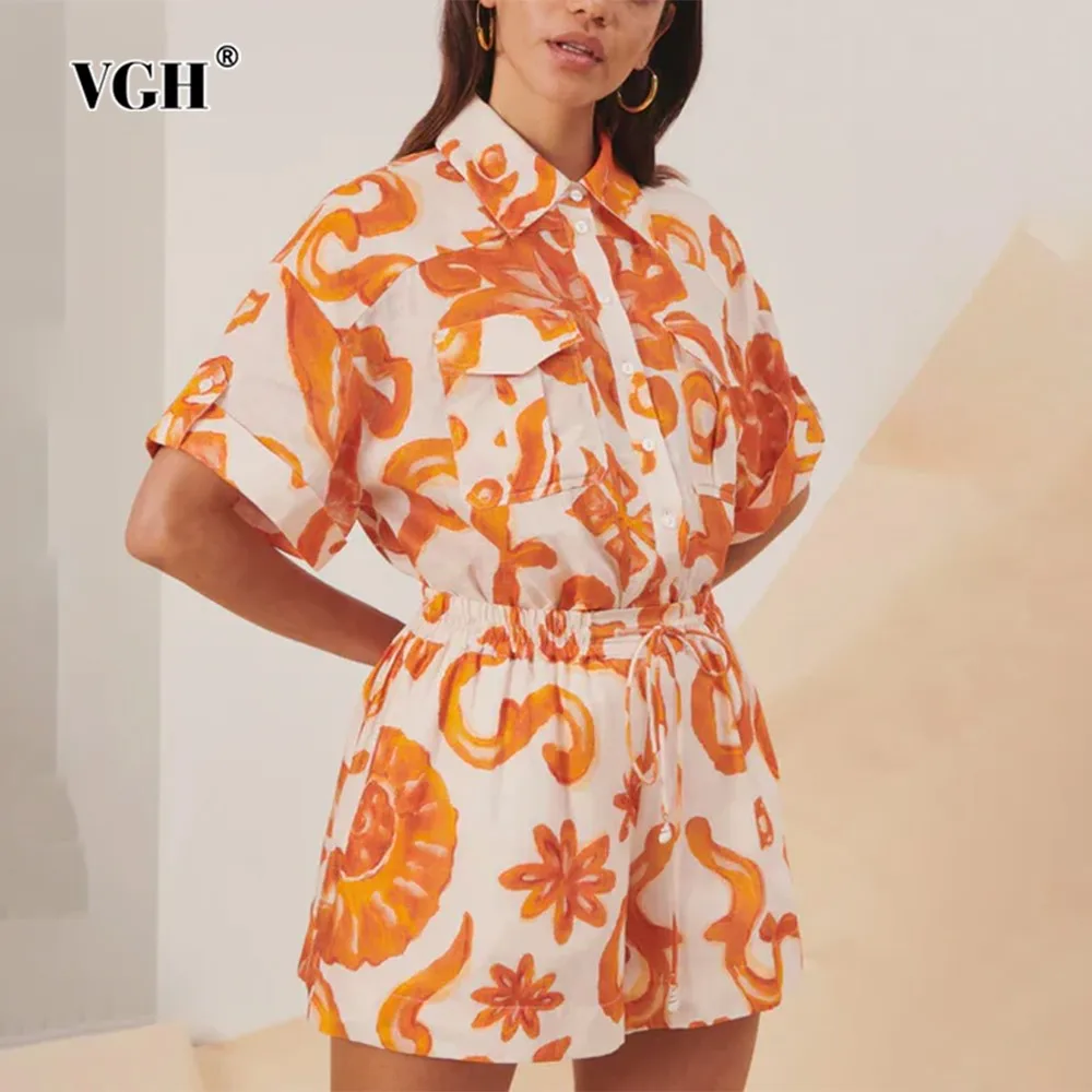 

VGH Hit Color Casual Two Piece Set For Women Lapel Short Sleeve Spliced Pocket Shirt High Waist Wide Leg Shorts Sets Female New