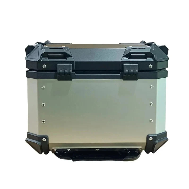 

Factory Hot Selling 45L X Den Silver+Black Motorcycle Top Box Aluminum Alloy Waterproof Tail Boxes