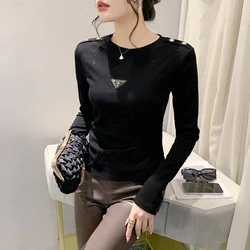 T-shirt autunno inverno stile coreano nero Chic Sexy diamanti lucidi top da donna manica lunga foratura magliette fatte a mano calde nuovo 471710