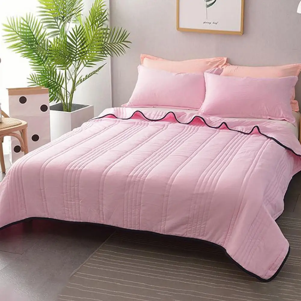 

Rectangle Quilt Comforter for Night Sweats Lightweight Machine Washable Quilt for 2 Persons Summer Air Conditioning for Sleeping