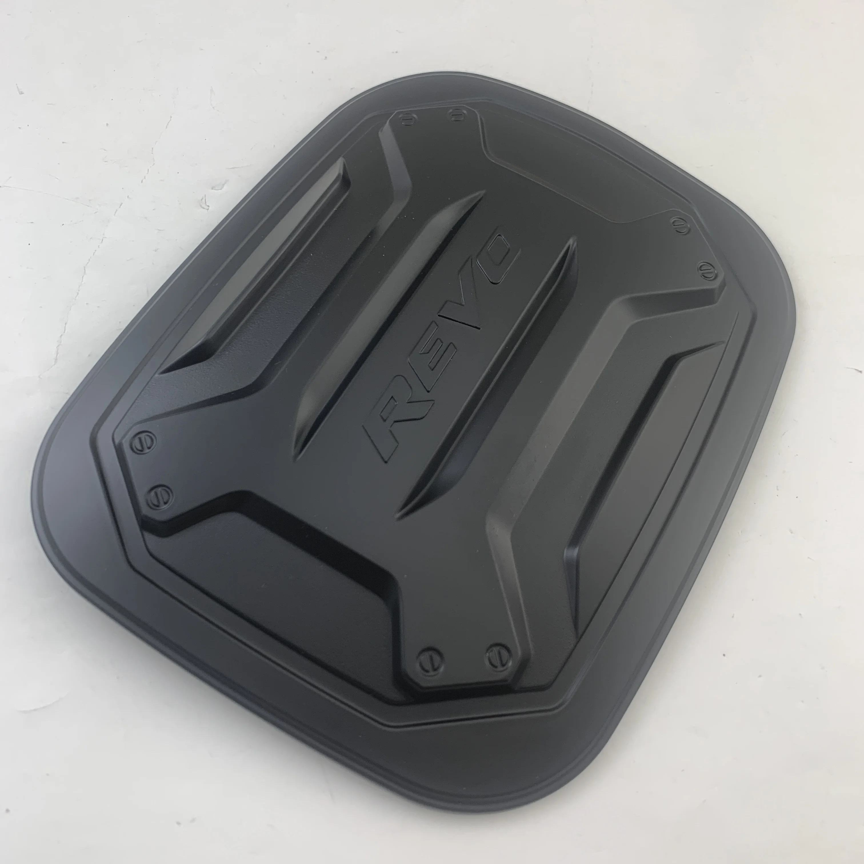 New Style Car Black Accessories Plated Fuel Tank Cover Trim Paste 2020 2021 2022 2023 For TOYOTA Hilux Revo Chrome Covers - Image 3