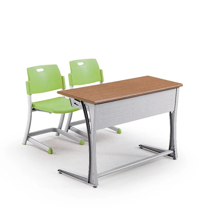 Mesas duplas, mesas universitárias, cadeiras, mesas e cadeiras