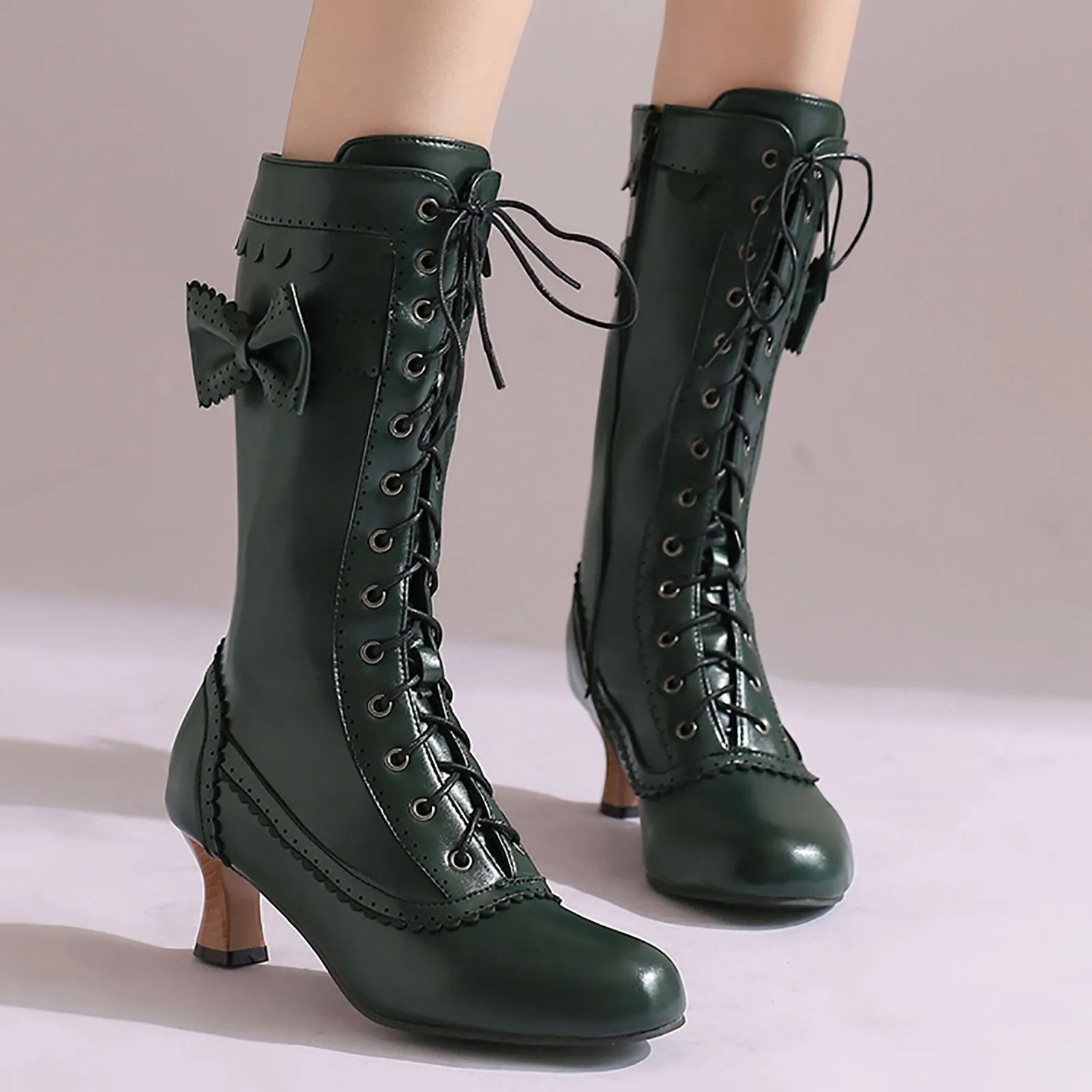 Botas de otoño e invierno para mujer, botas informales con cordones, tacones medios de los años 70, botas Vintage, Cosplay de Halloween, zapatos de bruja por encima de la rodilla