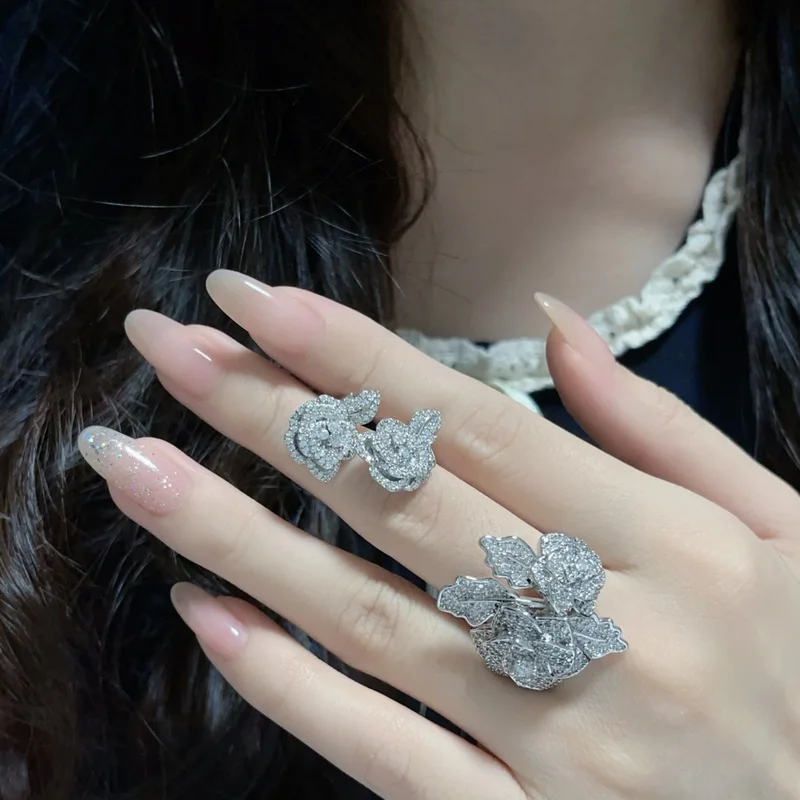 S925 pure silver European luxury style personalized rose flower ring for women, set with diamonds, tea flower stud earrings
