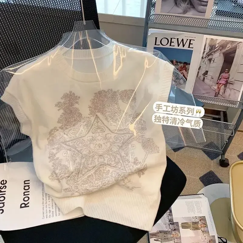 Zomer Wit Gebreid T-shirt Korte Mouw Gebreide Trui Vrouwen Dunne Trui Print Design Tees Harajuku T-shirt Tops Vrouwen Kleding