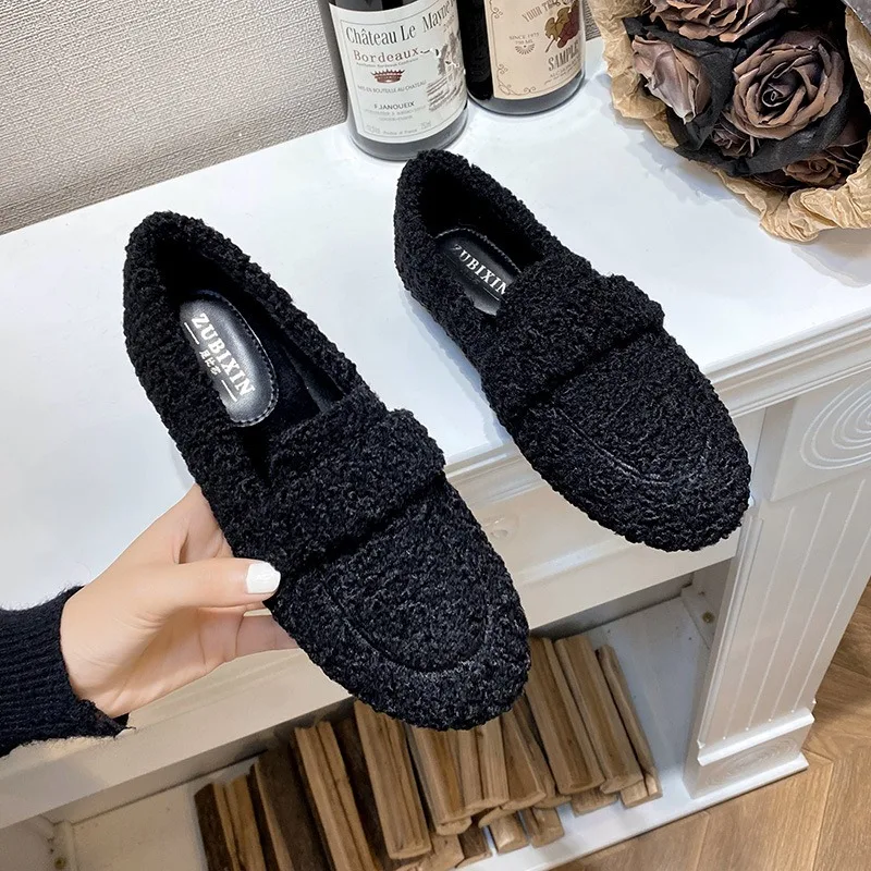 Plus Size Women Shearling Flats Furry Lambswool Mocasines Mujer Warm Cotton Shoes Ladies Slip On Sheep Fur Lined Loafers Winter