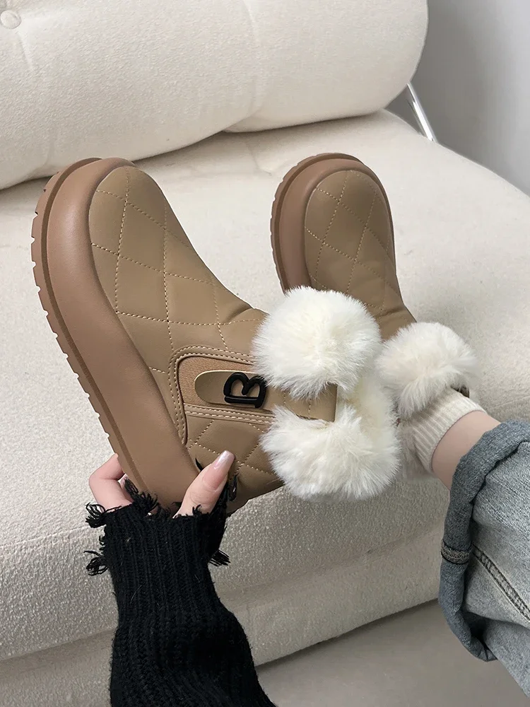 Women's Shoes Snow Boots Winter 2023 New Thick Sole Leather Fur Integrated Short Boots Fashionable Plush and Warm Cotton Shoes