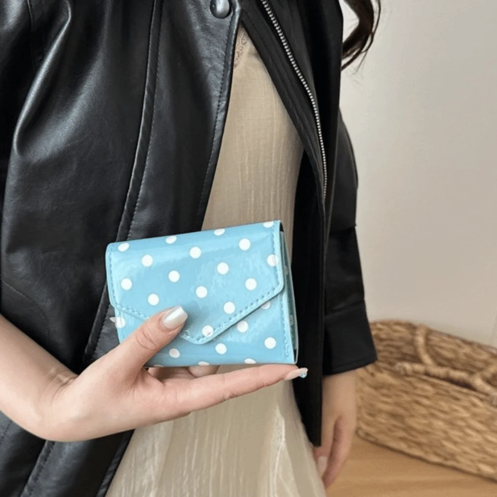 Stylish Compact Polka Dot Wallet Multiple Slots Smooth Surface Coin Clutch Purse Zipper Mini Size Women's Card Holder Daily Use