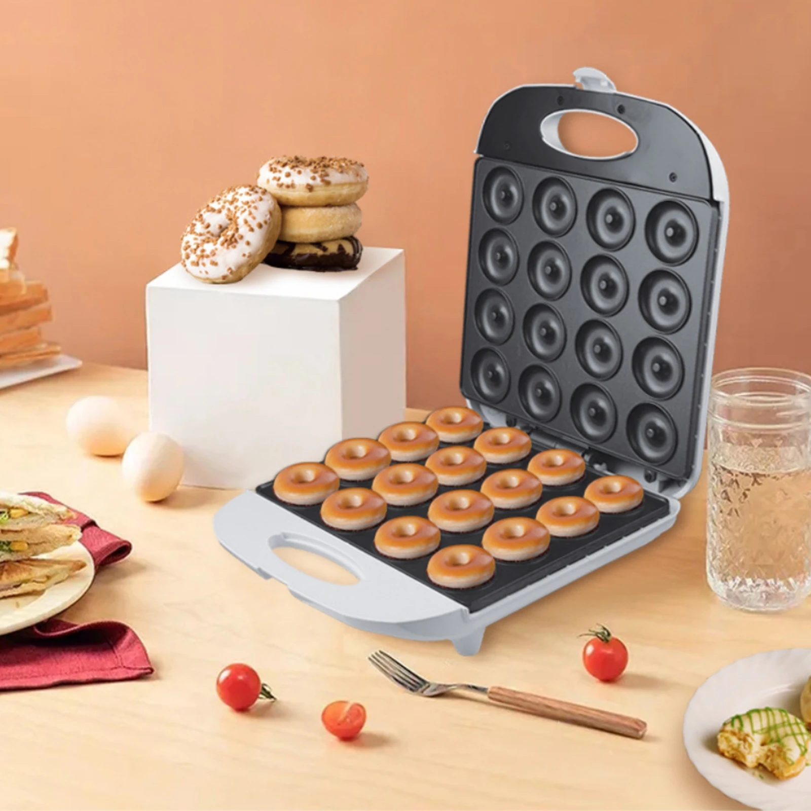 Donut Maker for Family Breakfast Non Stick Coating Kitchen Donut Maker 16 Holes Electric Baking Machine Bread Bakeware Sets