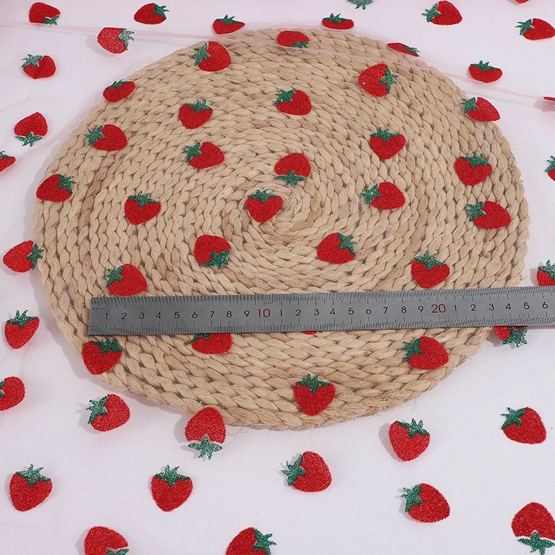 150cm Width Sweet Gold Powder Strawberry Mesh Fabric Children Wear Puffy Skirt Headpiece Toy Printed Strawberry Soft Net Fabric