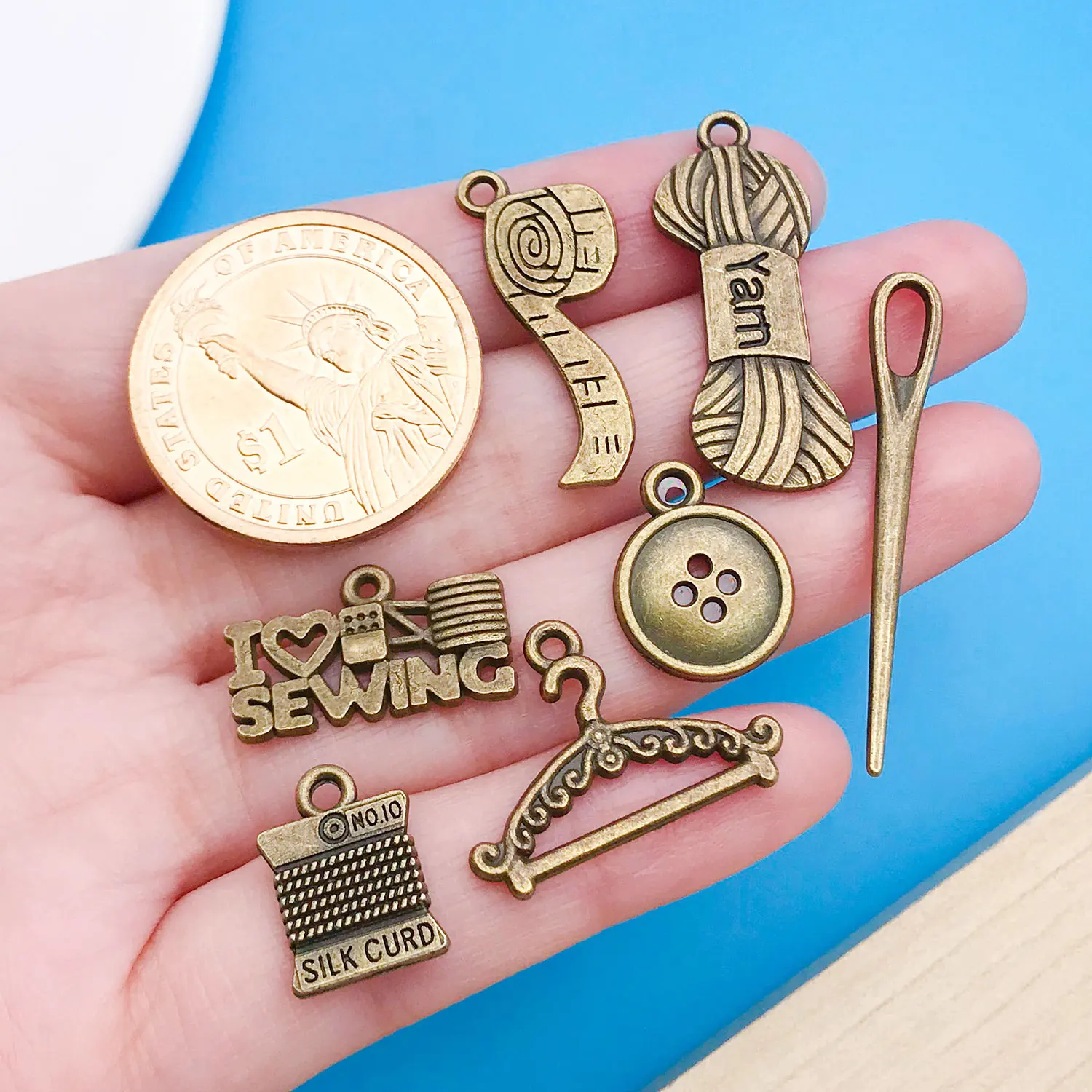 Mix 20 pieces/Ancient Blue Sewing Machine Series Fashion Jewelry Making DIY Craft Halloween Thanksgiving Fashion Accessories