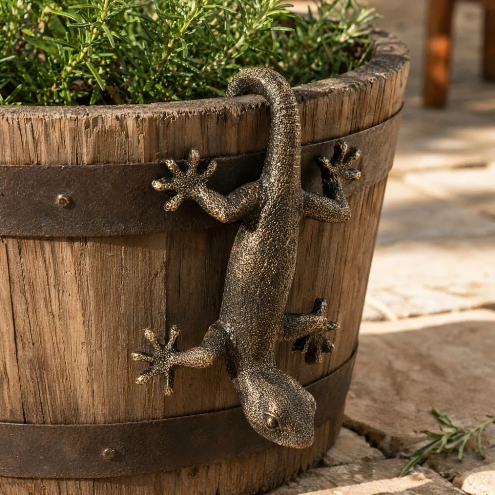 Potted Plant Partner Bronze Gecko Garden Decoration Dog Gecko Puppy Resin Ornament Pot Buddies Hanging Decor