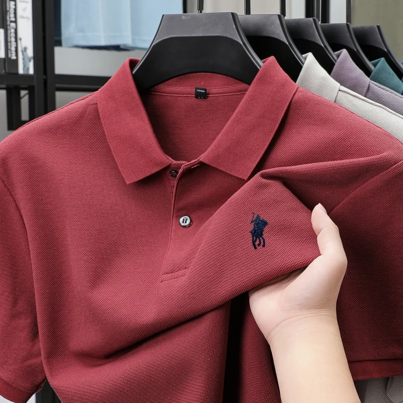 

100% хлопчатобумажная мода мужские короткие рукава лето 2025 роскошный гольф рекреационный Перевернутый воротникPolo дизайнерская марка тонкая вышитая футболка