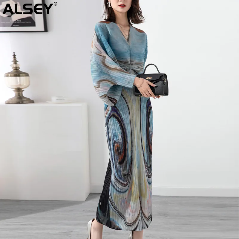 

ALSEY Miyake Pleated Plus Size Fashion Dress Women Spring Summer New Retro Simple Printing Bat Sleeve Long Women's Dress