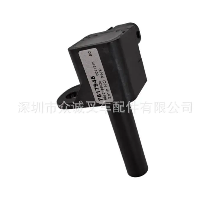 

Датчик-потенциометр для электрического вилочного погрузчика 7517945