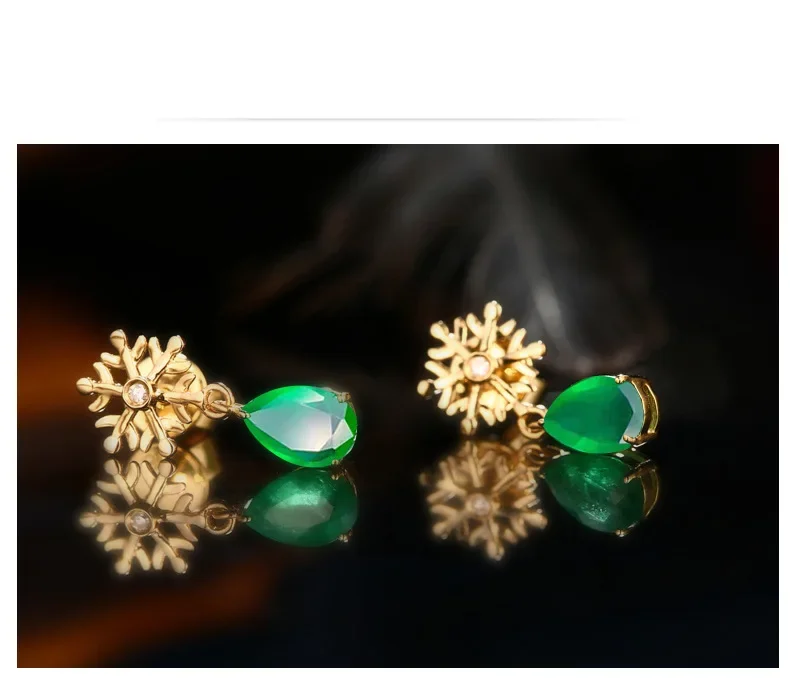 Fashion jewelry new Crystal from Austrian snowflake imitation green tourmaline low luxury Retro and refined earrings for woman