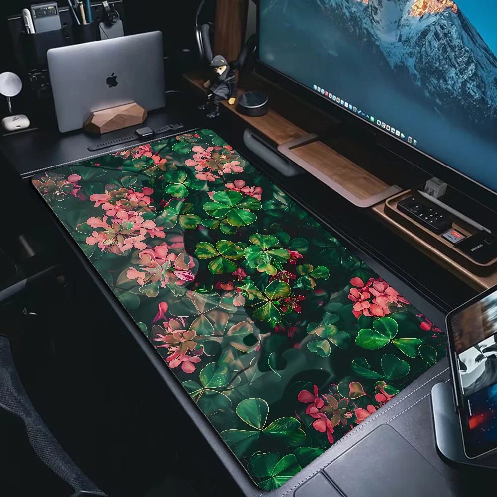 Mousepad Gamer 900x400 Clover Trefoil Aesthetic Anime Mouse Pad Gaming Keyboard Computer Mat Desktops Gaming Setup Accessories