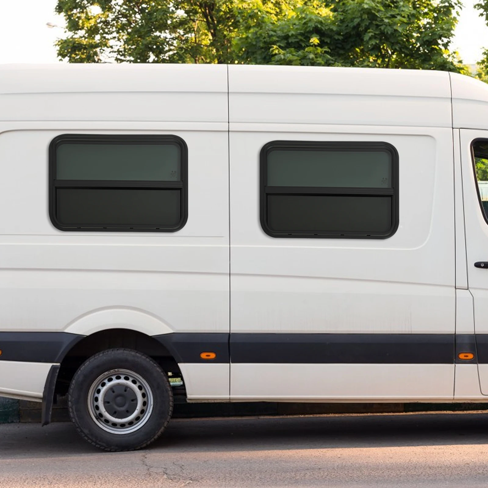 Schwarz getöntes vertikales Schiebefenster für Wohnmobile (2er-Pack) – 30 x 20 Zoll Sichtschutz, Wasserablaufentlüftung und Sonnenlichtblock mit abgerundeten Kanten