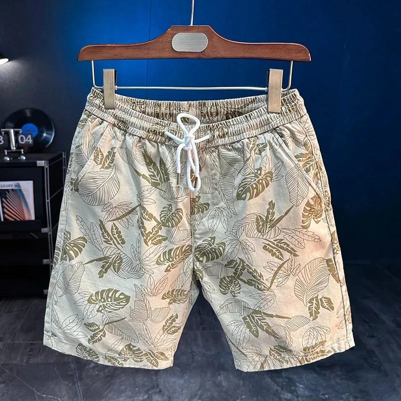 

2026 Summer New Beach Shorts for Men: Trendy, Versatile, Fashionable, Printed, Loose, Straight, Casual Pentagram Pants