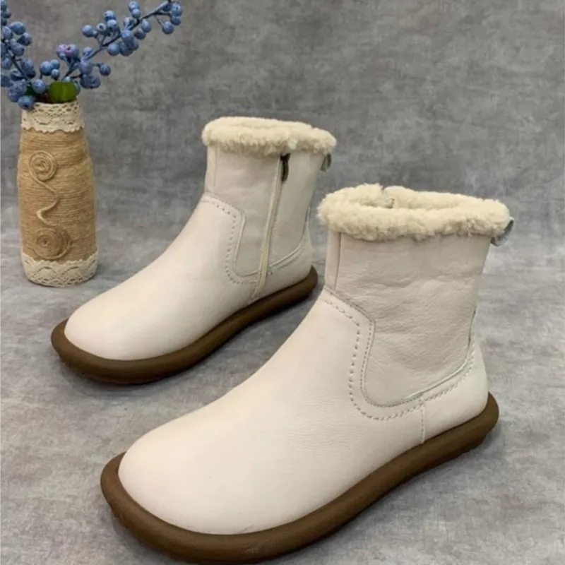 

Women's 2025 Round Toe Fleece-Lined Flat Short Boots, Warm Winter Thickened Zipper New Style All-in-One Retro Fur