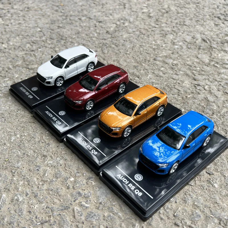 

Оригинальная модель 1:64 от Paragon, AUDI RS Q8, под давлением модель для коллекции, дисплея и подарка
