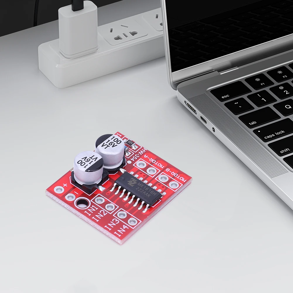 Placa controladora de controlador de Motor L298N, puente H Dual, Mini módulo de accionamiento de Motor paso a paso Dual, componentes electrónicos de velocidad PWM de marcha atrás