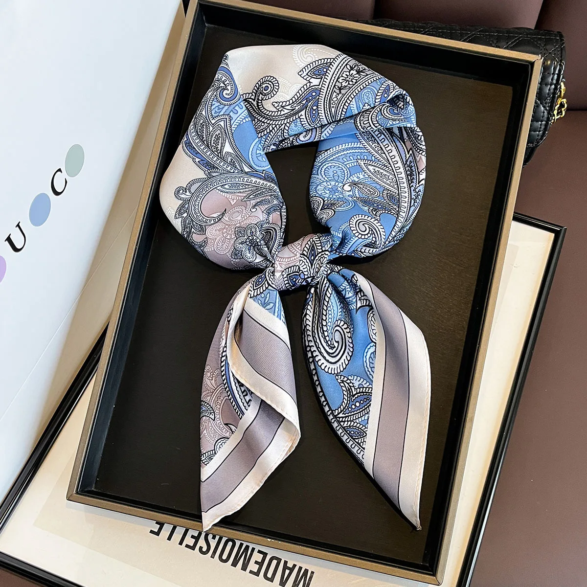 

1Pcs Luxury Imitation Silk Square Scarf Women‘s Double-sided Paisley Print Neckerchief Bandanas Foulard Hairbands Shawls Wraps