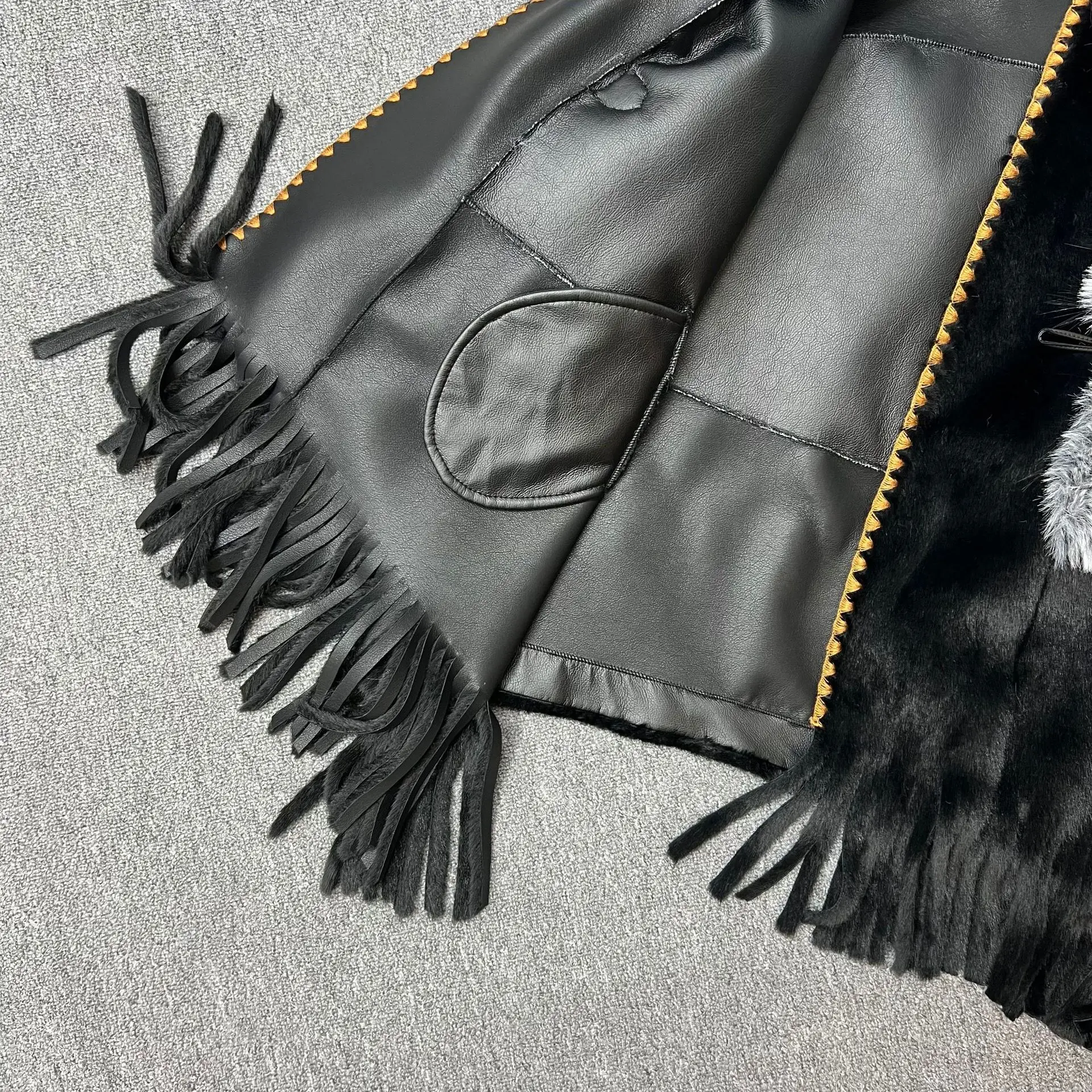 Winter Neue Mid-Länge Elegante Pelzigen Mantel Europäischen Nerz Faux Pelz Integrierte Warme Mantel für Frauen Winter Jacke