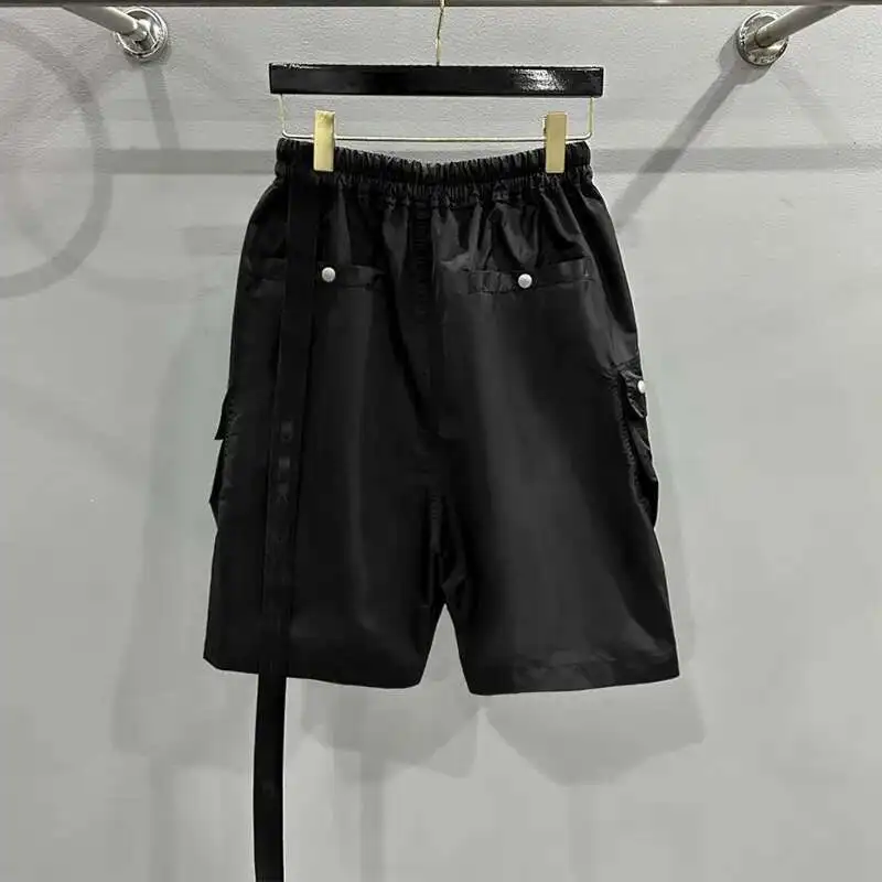 HKSH Men's Tide Punk Spring Summer New Dark Multi Pocket Zipper Design Loose High Street Work Shorts Elastic Waist Capris HK1049