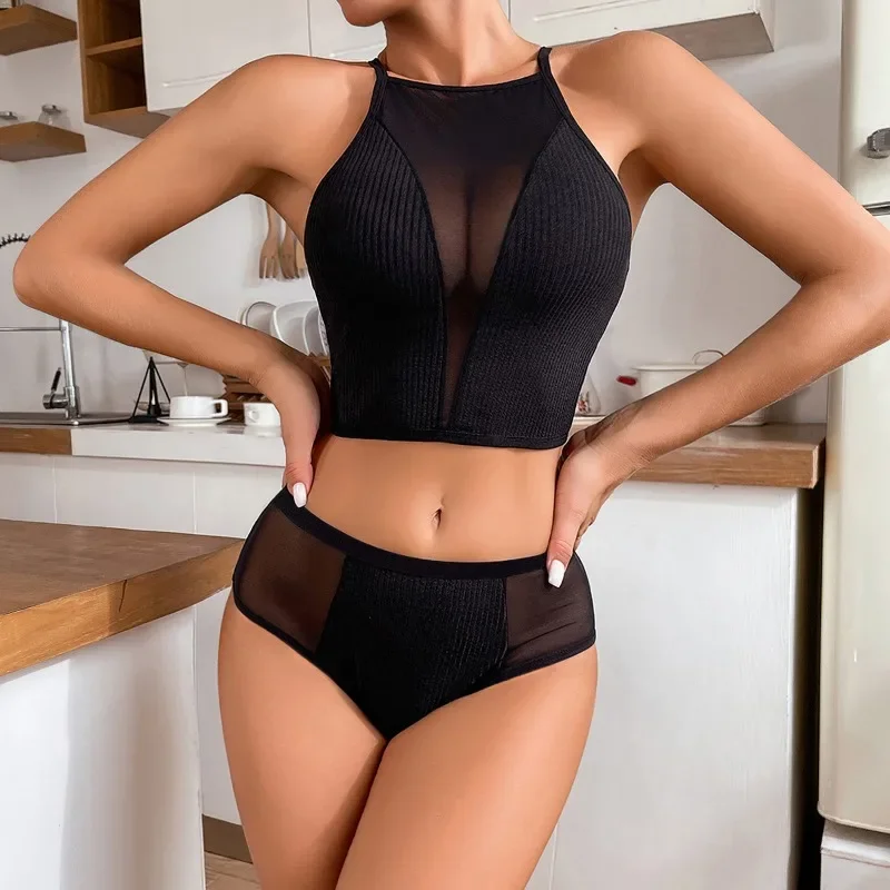 

European and American women's bra set with mesh transparent hollow gathering cross suspender mid waist women's sexy thong set