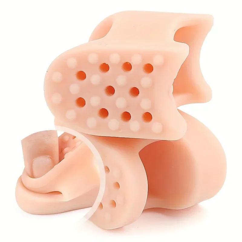 Two soft rubber toe spacers suitable for both men and women, a big toe spacer, and a toe pad for daily use image 5
