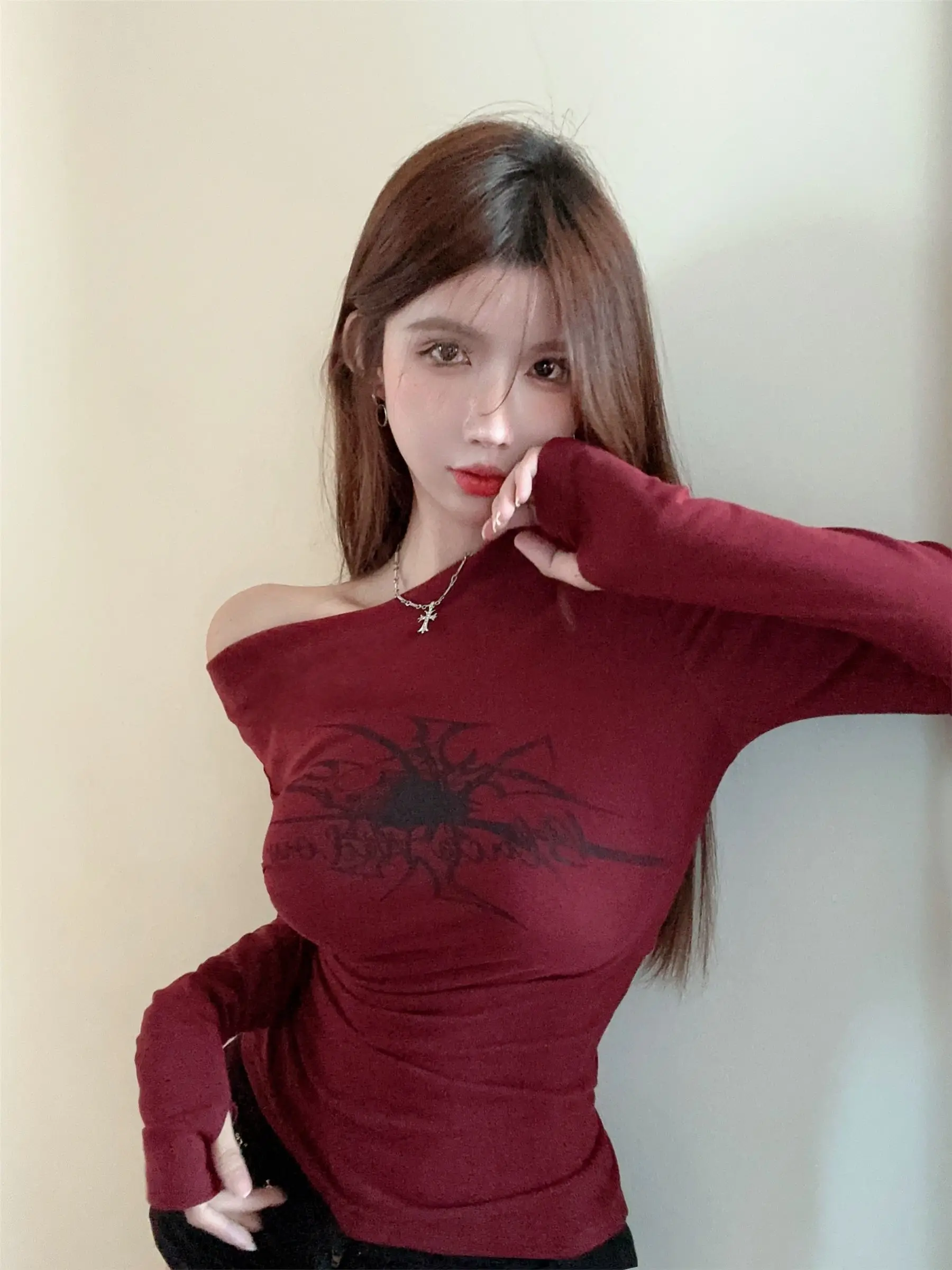 

Women Y2K Gothic Grunge T Shirts Off Shoulder 2025 Autumn Streetwear Fairycore Hip Hop Tops Punk Casual Tees Female Clothes