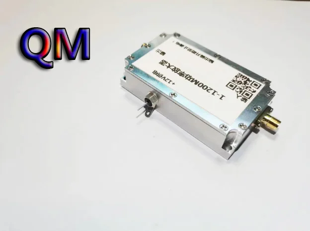 1-1200M RF Power Amplifier 2W Broadband Power Amplifier FM VHF UHF Broadband Power Amplifier