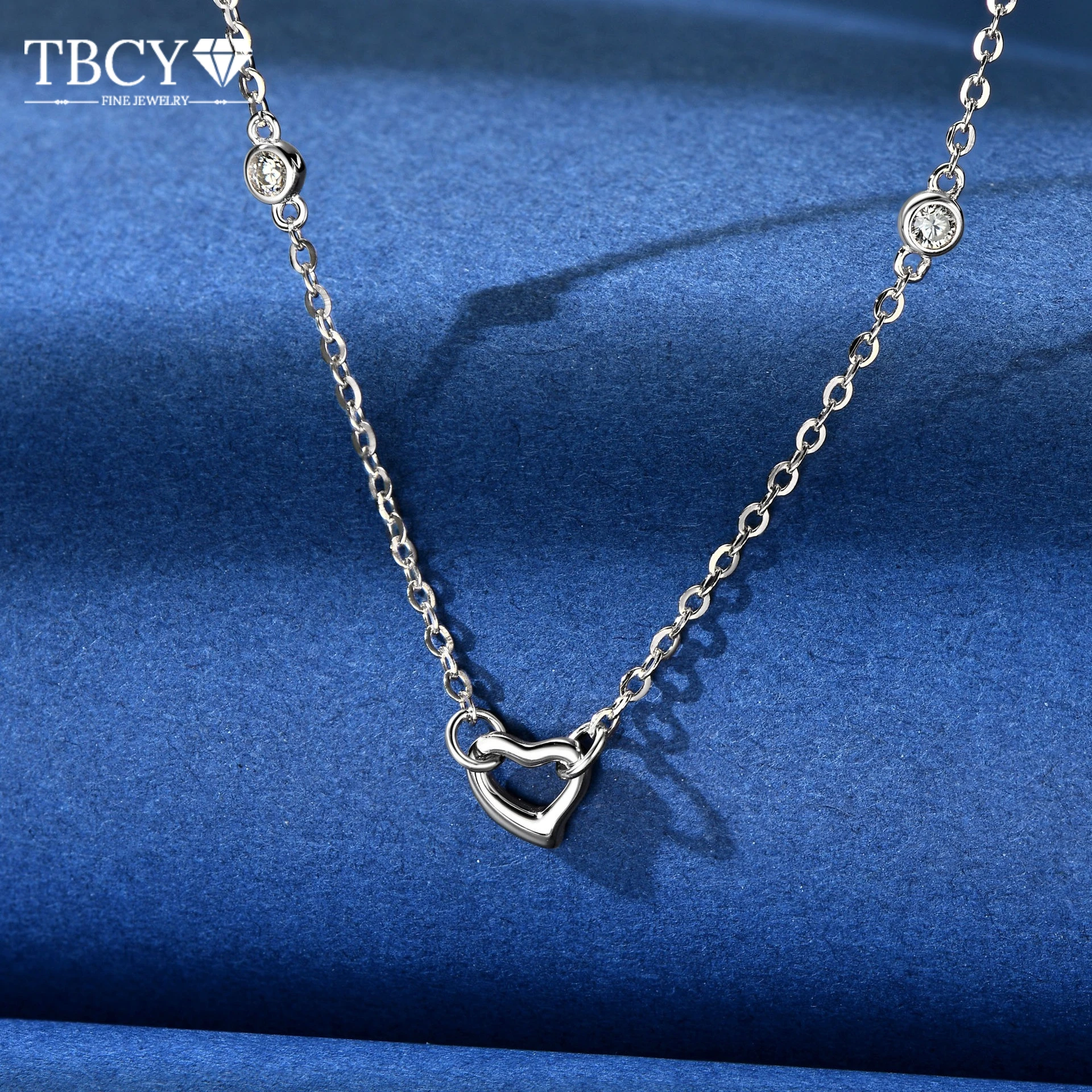 

TBCYD Heart Cut Hollow Necklace Pendant Moissanite 2mm Necklace for Women S925 Silver Heart-shaped Neck Chain Charm Jewelry