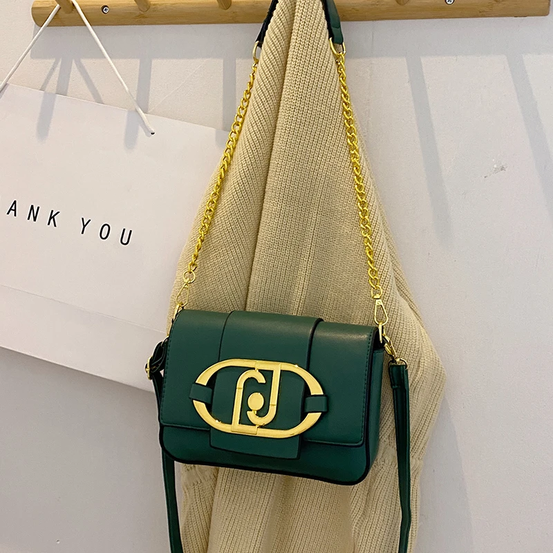 

Stylish Simple Clutch Purse Bag For Women With Leather Material And Minimalist Vintage Casual Design