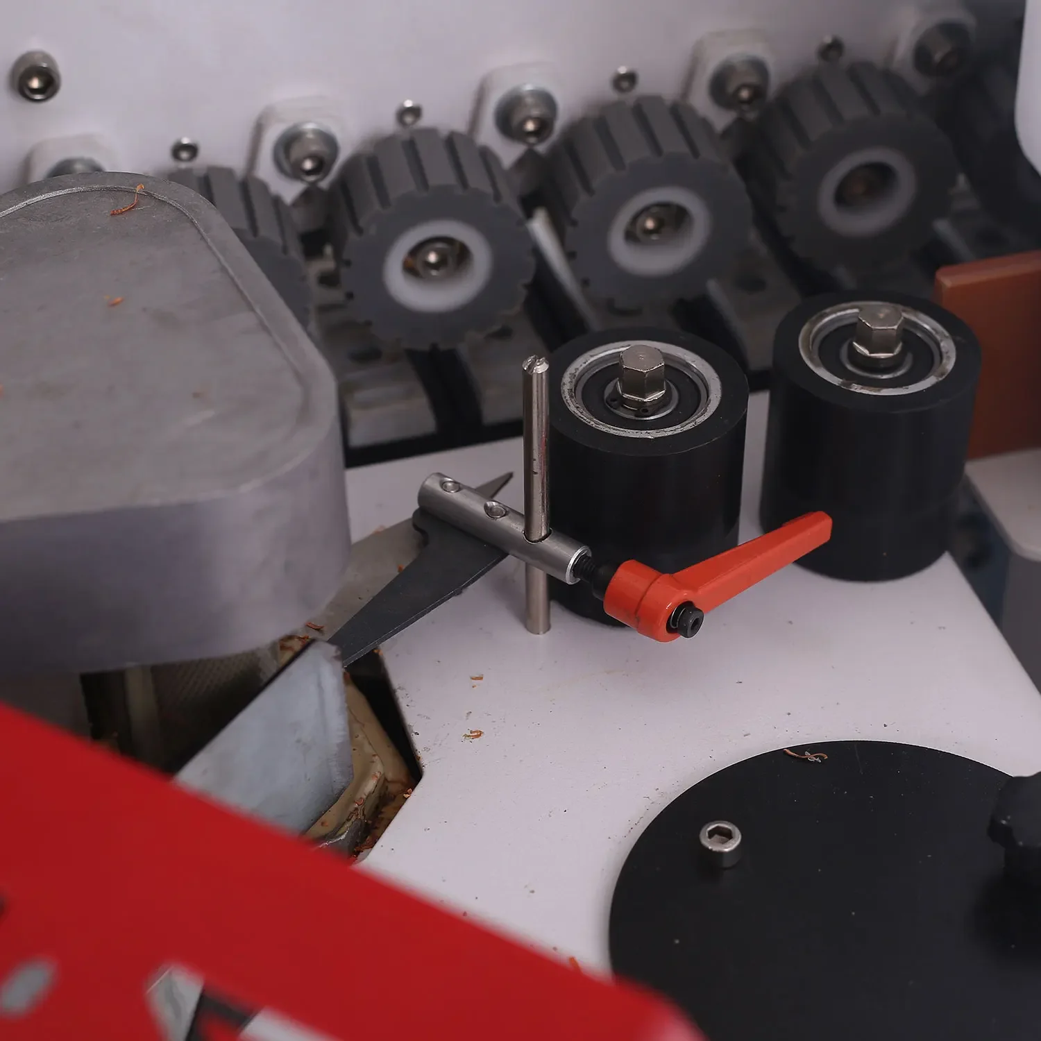 Aplicadora automática de bandas de borde de madera contrachapada de PVC de alta velocidad completamente automática DW1800