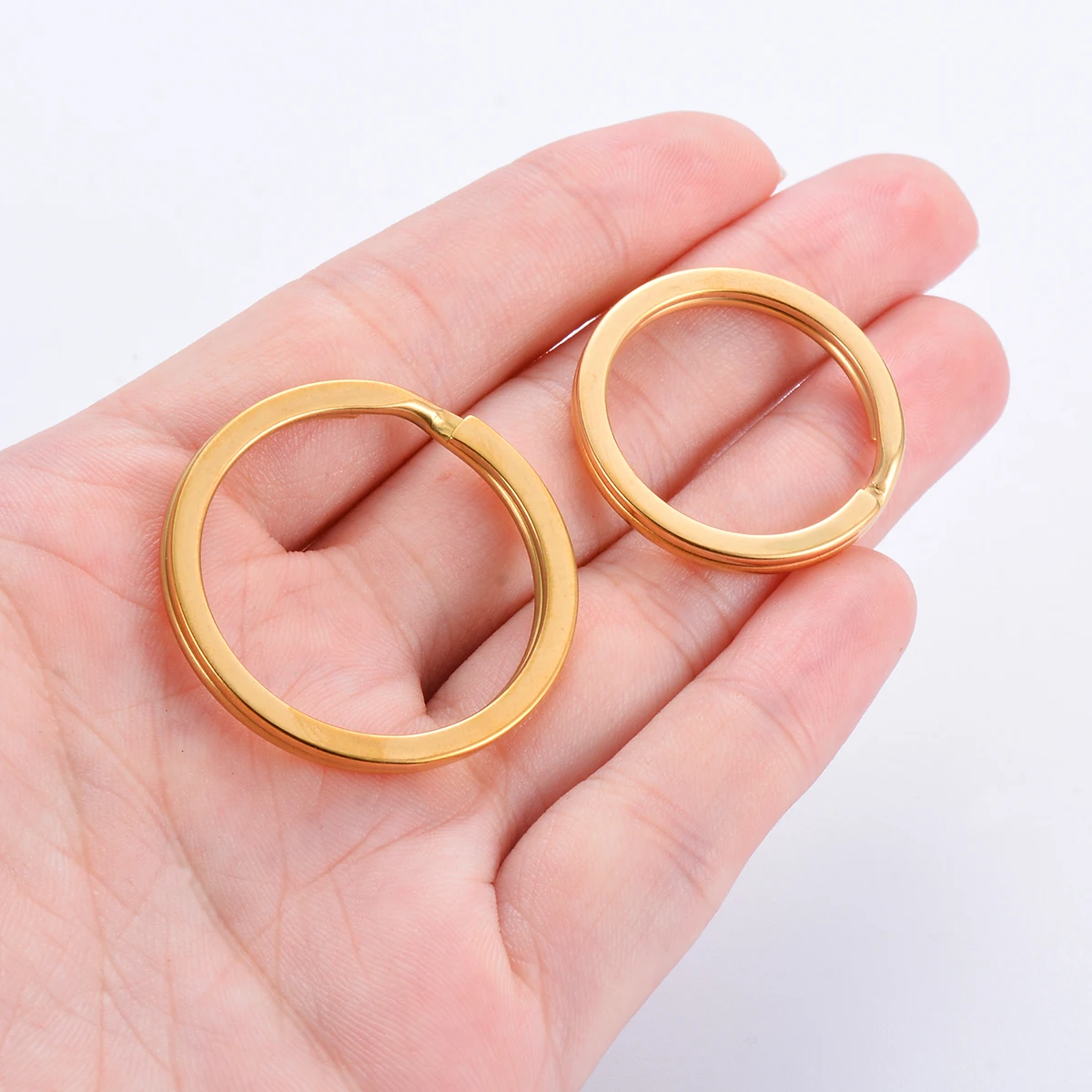 10 Stück/Set 25/30mm Schlüsselring Edelstahl Spiegelpoliert Schlüsselhalter Geteilter Ring DIY Schlüsselanhänger 4 Farben – Detail 4