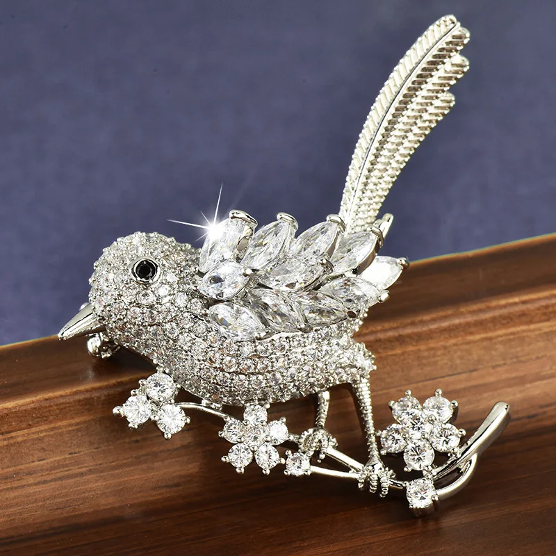 New Chinese Style Colored Rhinestone Magpie Brooches For Women Trendy Auspicious Bird Zircon Pin Jewelry Gift Party Office Decor
