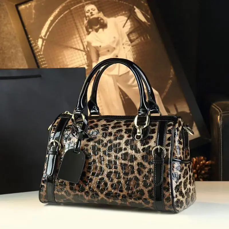 

2026 Новые модные леопардовые женские сумки, европейские дизайнерские сумки на плечо из натуральной кожи, женская брендовая роскошная сумка через плечо для девочек